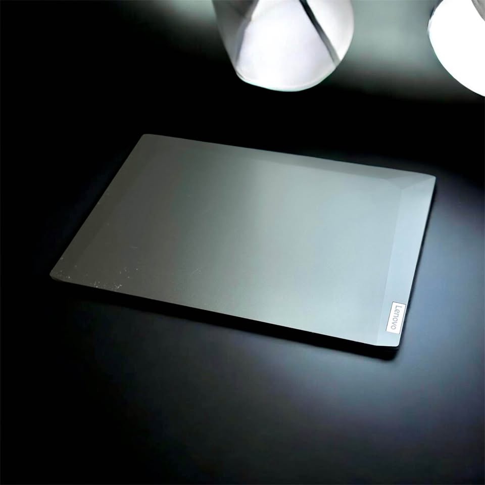 Lenovo IdeaPad Gaming 3: i5 11th Gen, GTX 1650, 1.2TB SSD, 95% B - photo 2