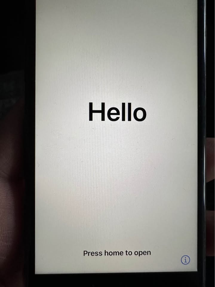 iPhone 8 - 256gb storage - photo 3