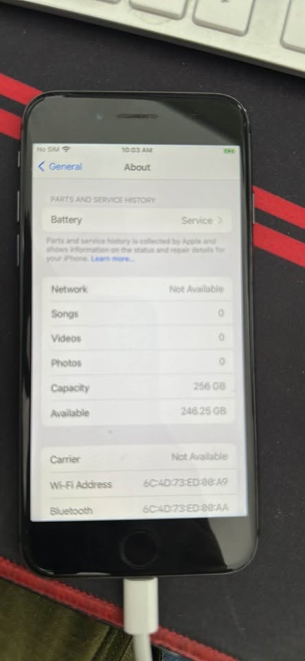 iPhone 8 - 256gb storage - photo 4