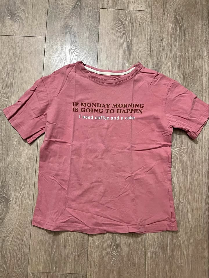 Women T-shirt S-size
