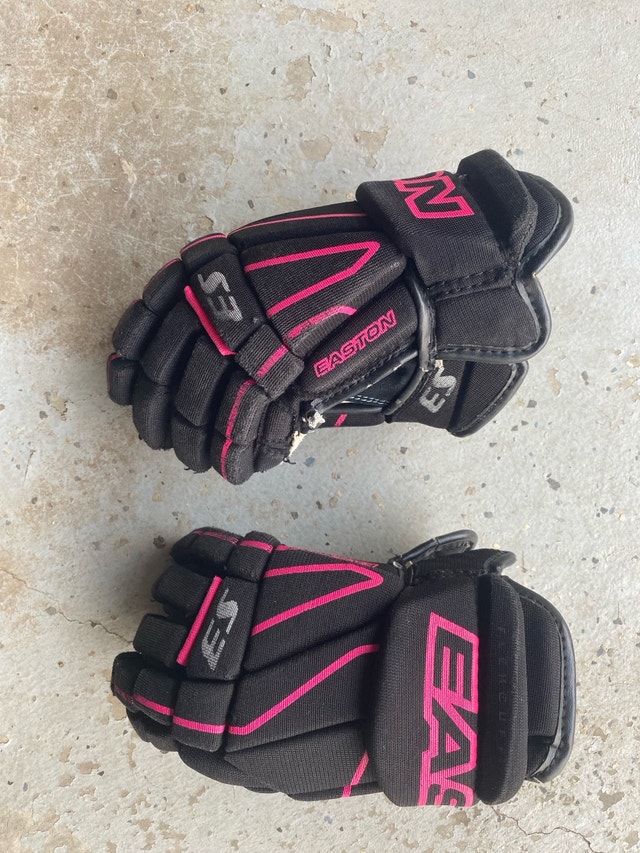 Easton S3 11” Player Gloves