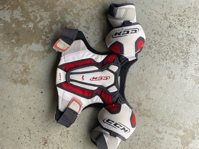 CCM Shoulder Pads