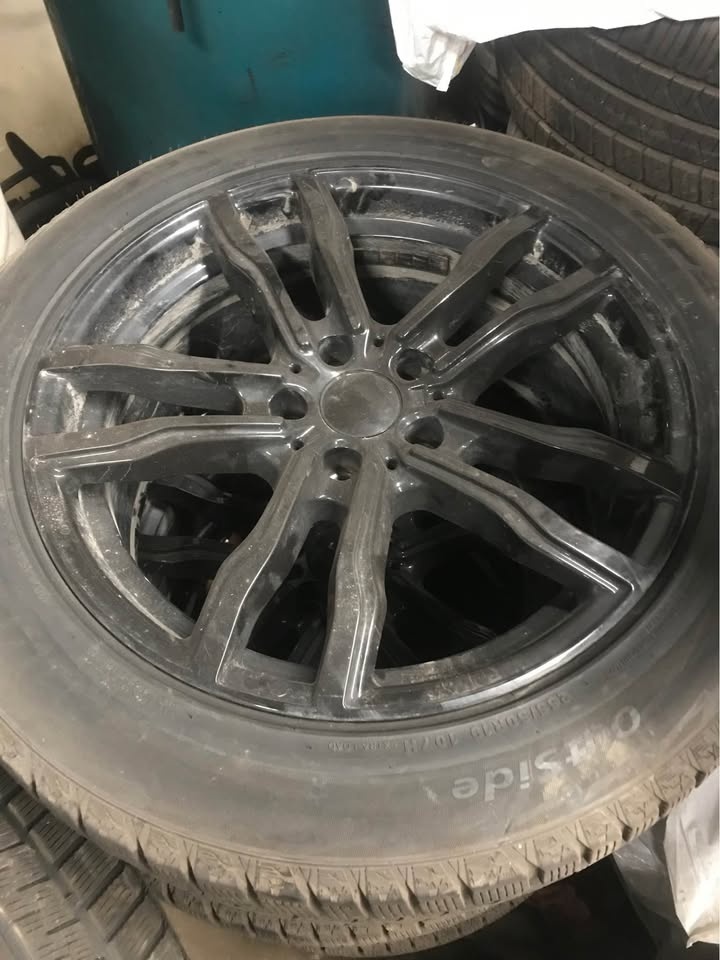 BMW X6 Winter Tires & Rims - 255/50R19 - Black Alloys - photo 2