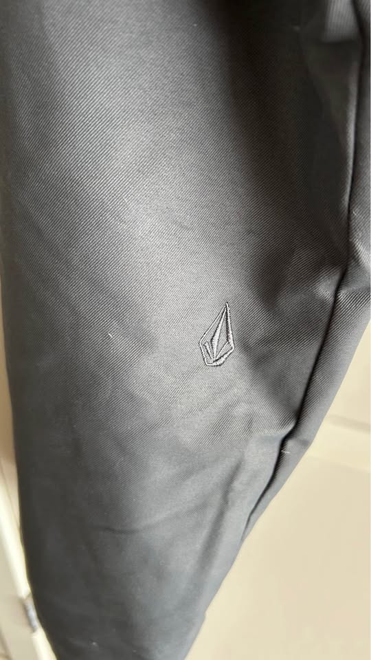Volcom Woman’s Snow Pants MEDIUM - photo 3