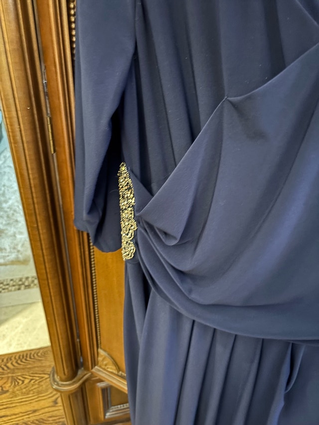 Plus Size Women's Dress Size 22 - photo 3