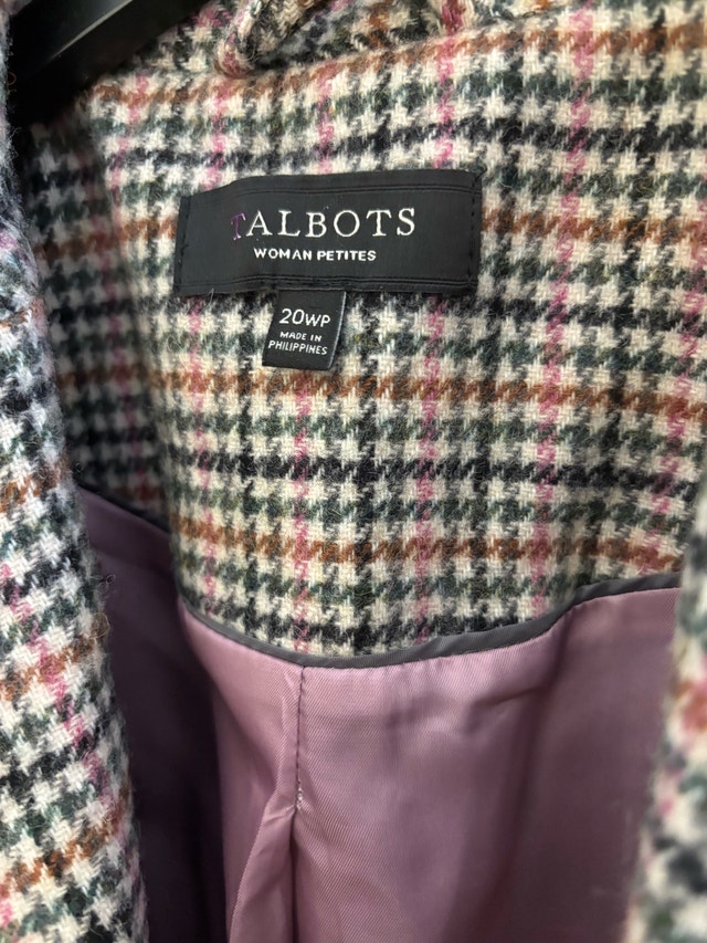 Talbots size 20 women petite blazer with grey wool trim. - photo 3