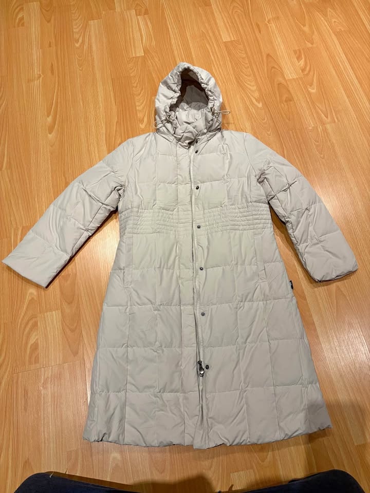 Women long down jacket (100% white duck down) size small