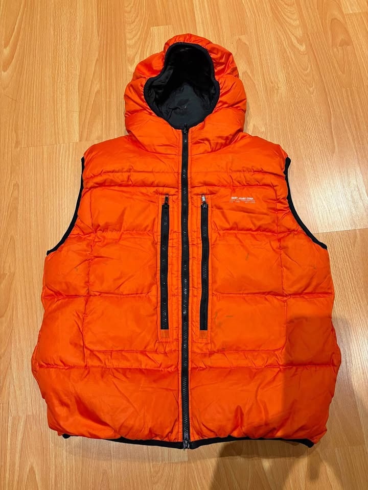 DKNY Orange Vests for Men (size M, 80%down20%feather)