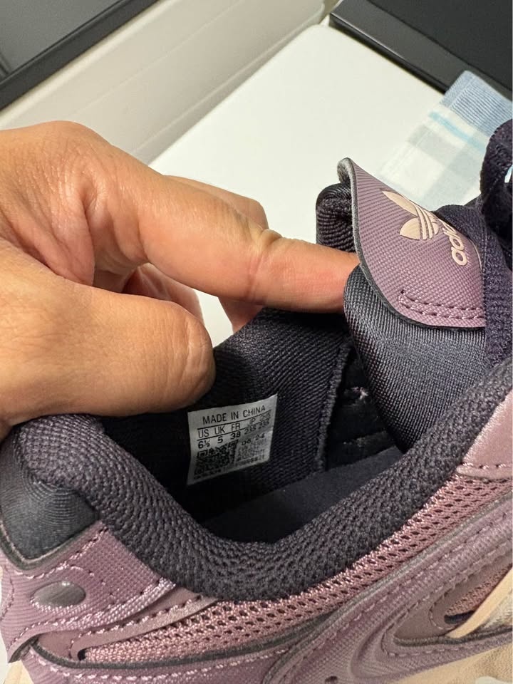 adidas Originals OZMILLEN Shadow Fig/Wonder Taupe/Aurora Black W - photo 5