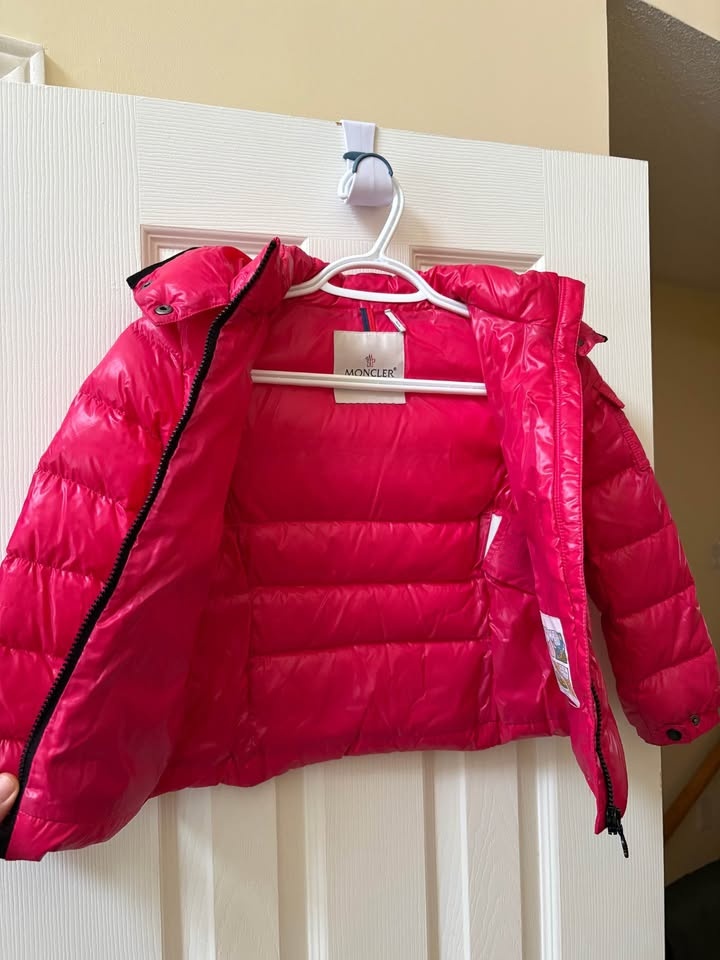 Moncler Girl Winter Jacket (4-6yr, 115cm) - photo 4
