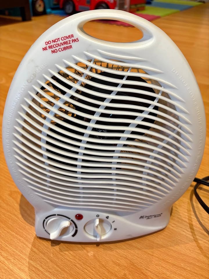Modern Homes Electrical Fan Heater