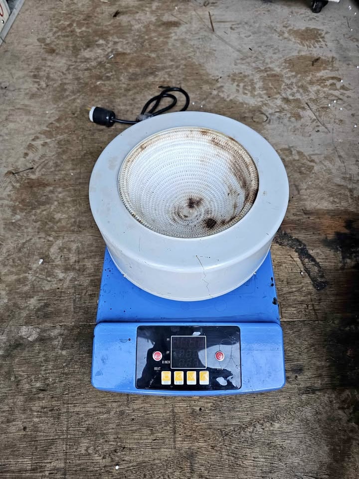 Digital Heating Mantle with Magnetic Stirrer - Fully Working