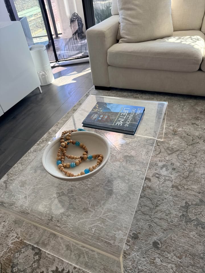 Lucite Acrylic Waterfall Coffee Table – Modern Clear Coffee Tabl - photo 4