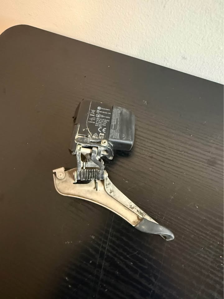 SRAM Red AXS Front Derailleur (For Repair) - photo 2
