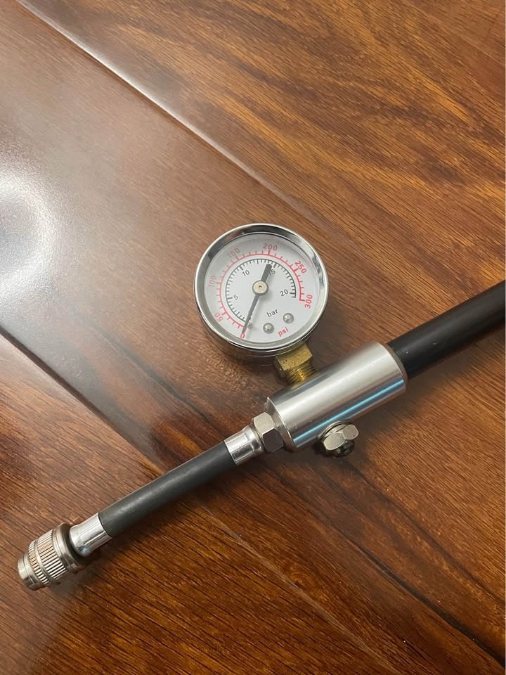 Shockair 300 Shock Pump for Suspension - photo 2