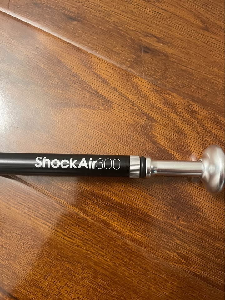 Shockair 300 Shock Pump for Suspension - photo 3