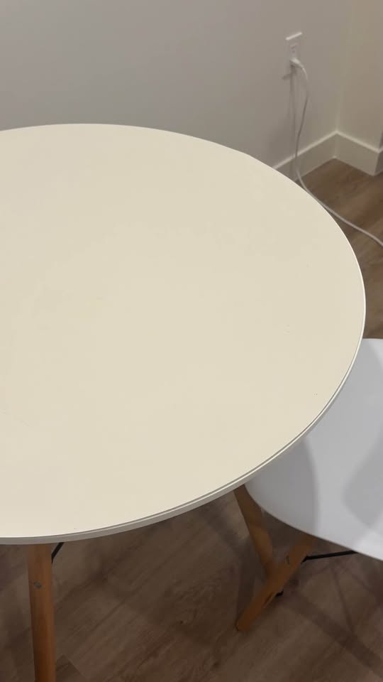 Dining Table and 2 Chairs - photo 2