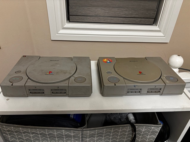Consoles for parts/repair - prices in description - photo 5