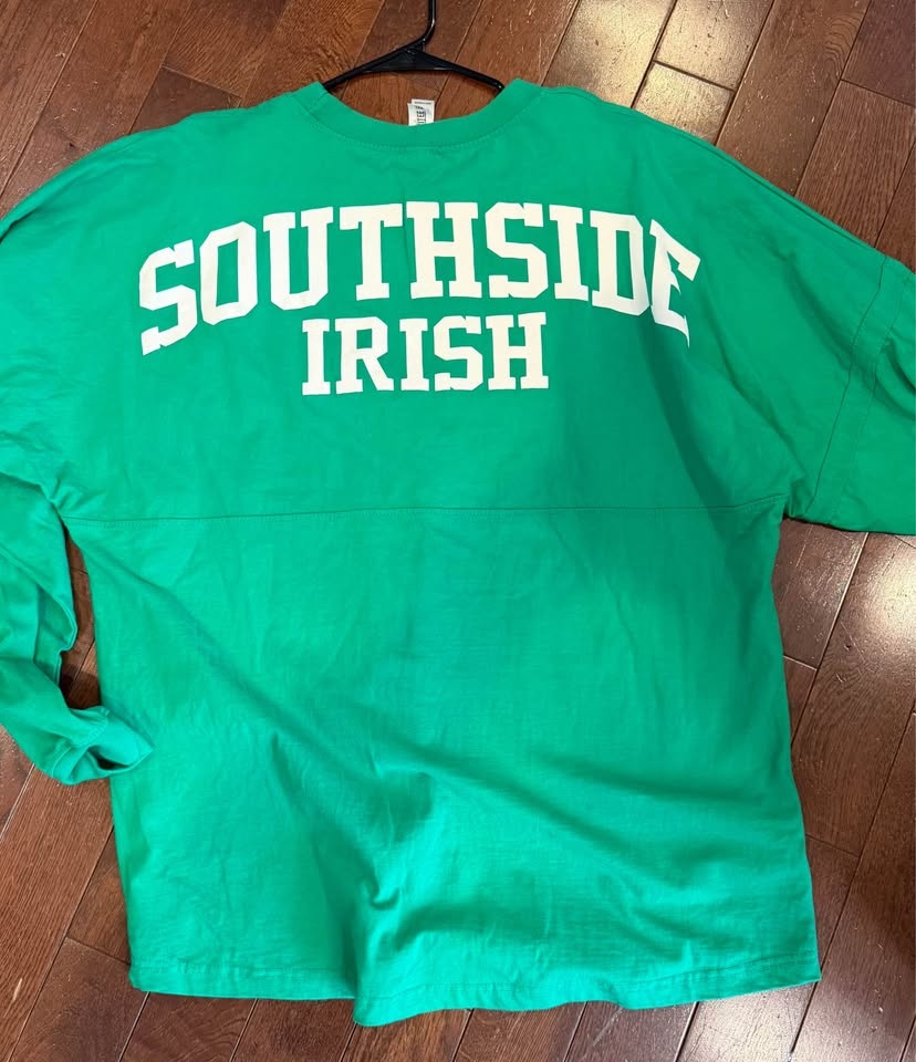 Women’s 2XL Green Southside Irish Leprechaun Shirt $25 - photo 2
