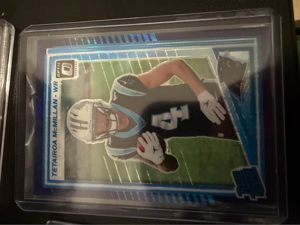 Hockey and Football Card Lot - photo 5