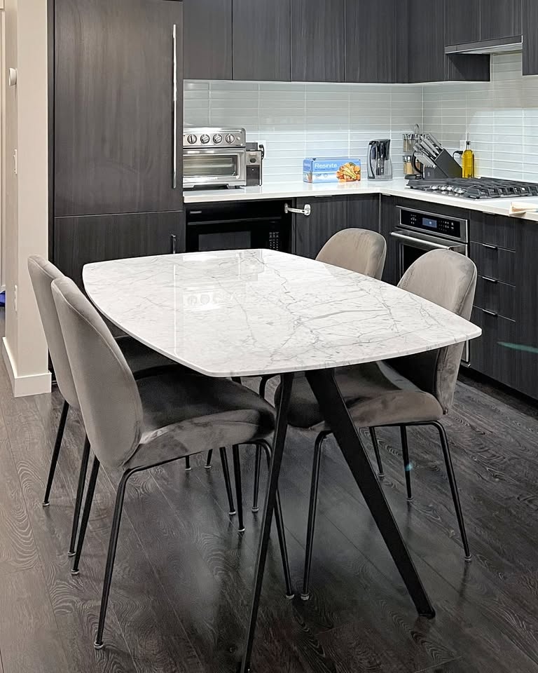 Real Marble Dining Table (6 people) without chairs