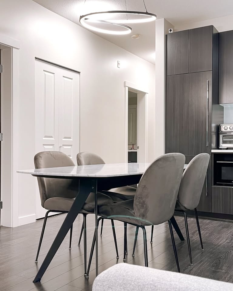 Real Marble Dining Table (6 people) without chairs - photo 2