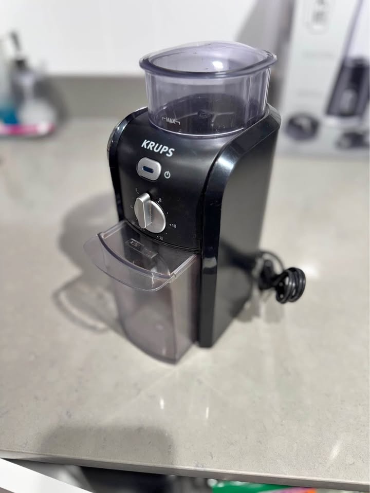 Blender – Excellent Condition - Blends Like No Other