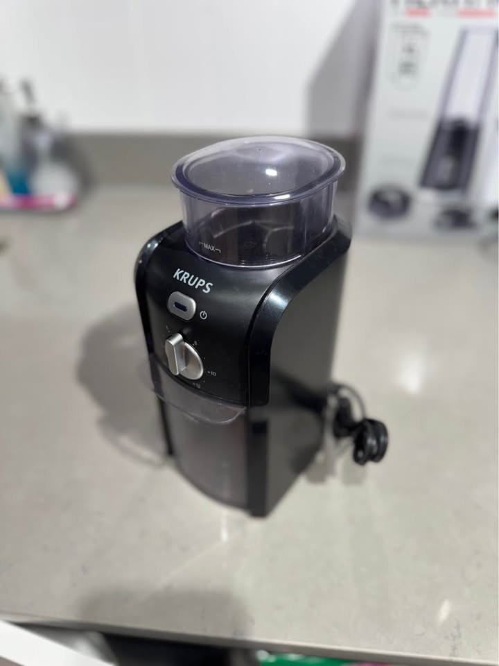 Blender – Excellent Condition - Blends Like No Other - photo 2