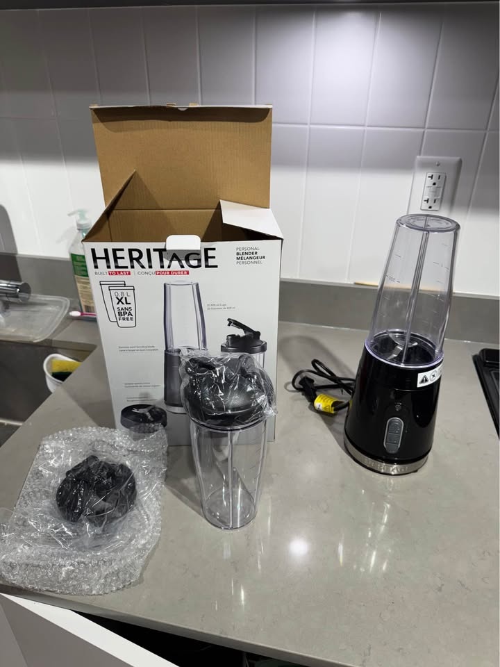 Blender – Excellent Condition - Blends Like No Other - photo 4