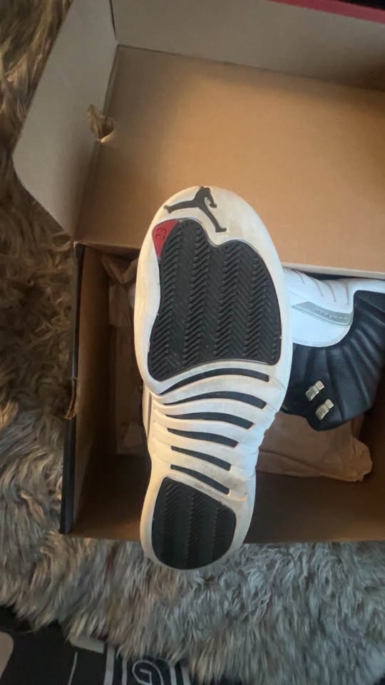 Jordan 12 Retro Playoffs (2022) Size 10US - photo 4