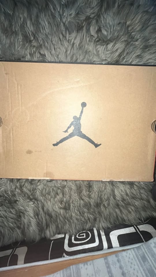 Jordan 12 Retro Playoffs (2022) Size 10US - photo 5