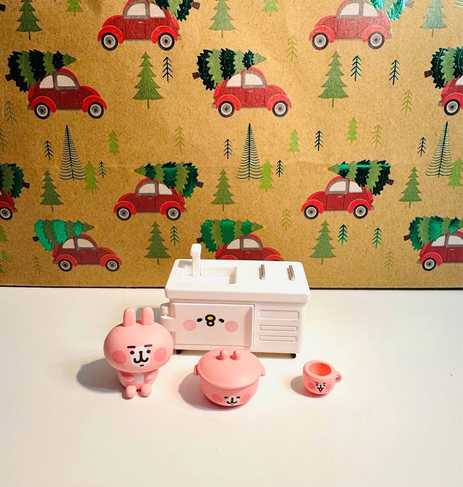 CUTE Collectible Figures - photo 3