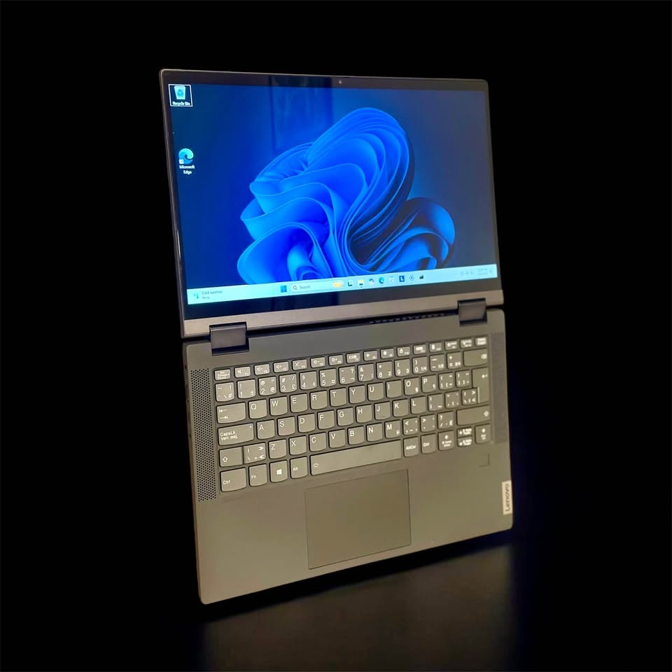Powerful 2-in-1 Touch Laptop – Ryzen 7 / 16GB RAM / 512GB SSD + - photo 3