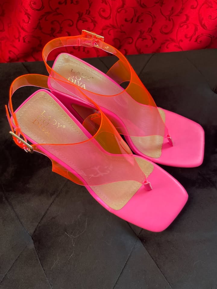 Hot Pink Heels, size 7.5 - photo 2