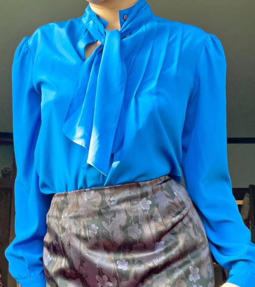 Blue Tie-Neck Longsleeve Shirt