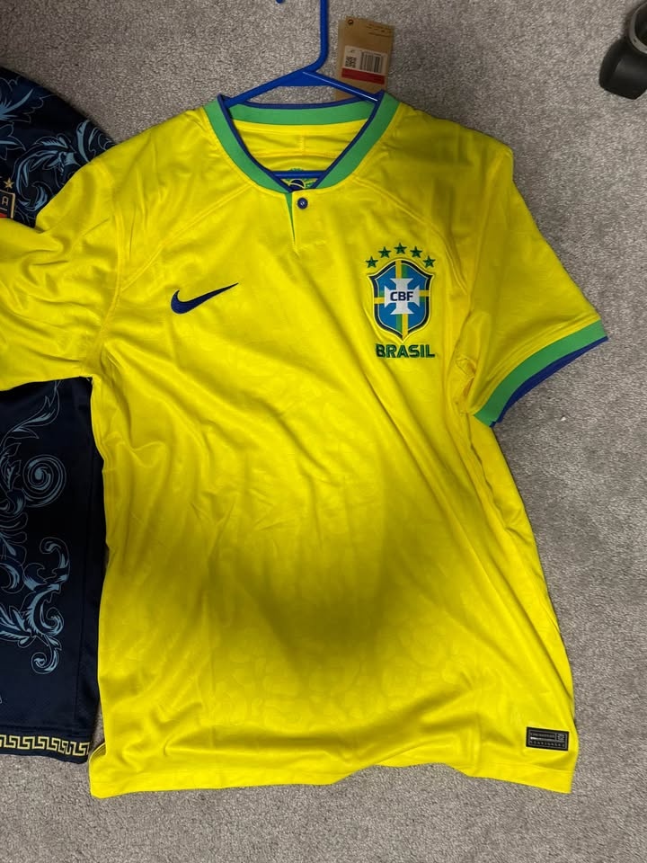 Authentic Soccer Jerseys - Various Teams - photo 5