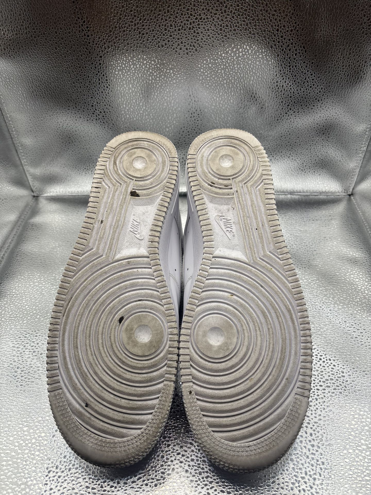 Nike Air Force 1 Low Triple White - photo 3