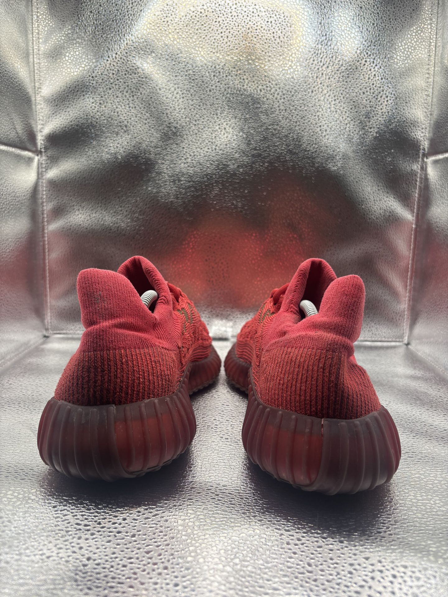 Adidas Yeezy 350 v2 CMPCT Red - photo 4