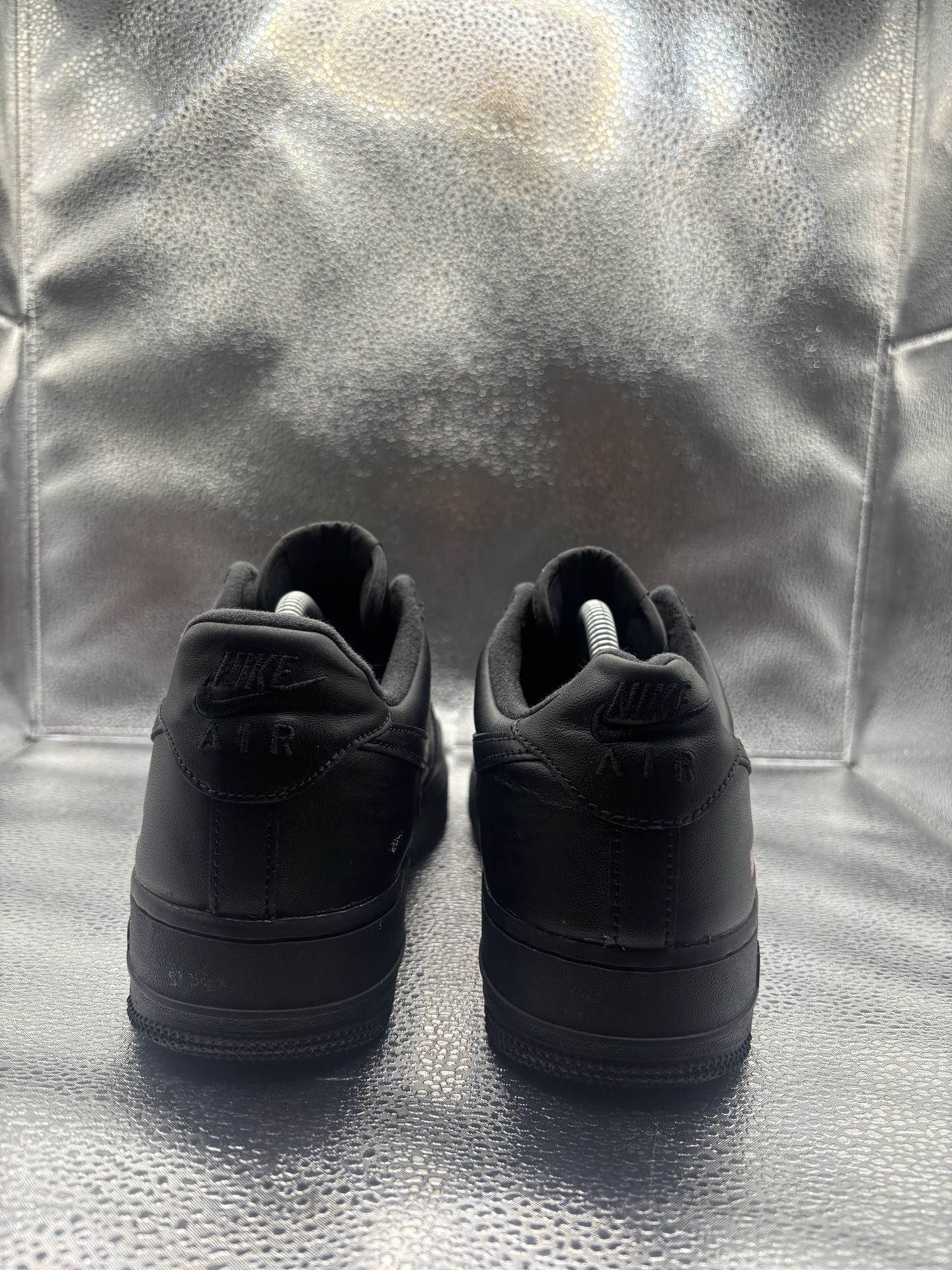Nike Air Force 1 Low Supreme Black - photo 4