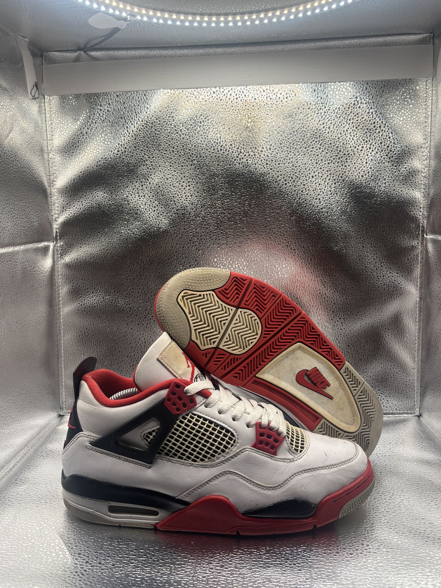 Air Jordan 4 Fire Red 2020