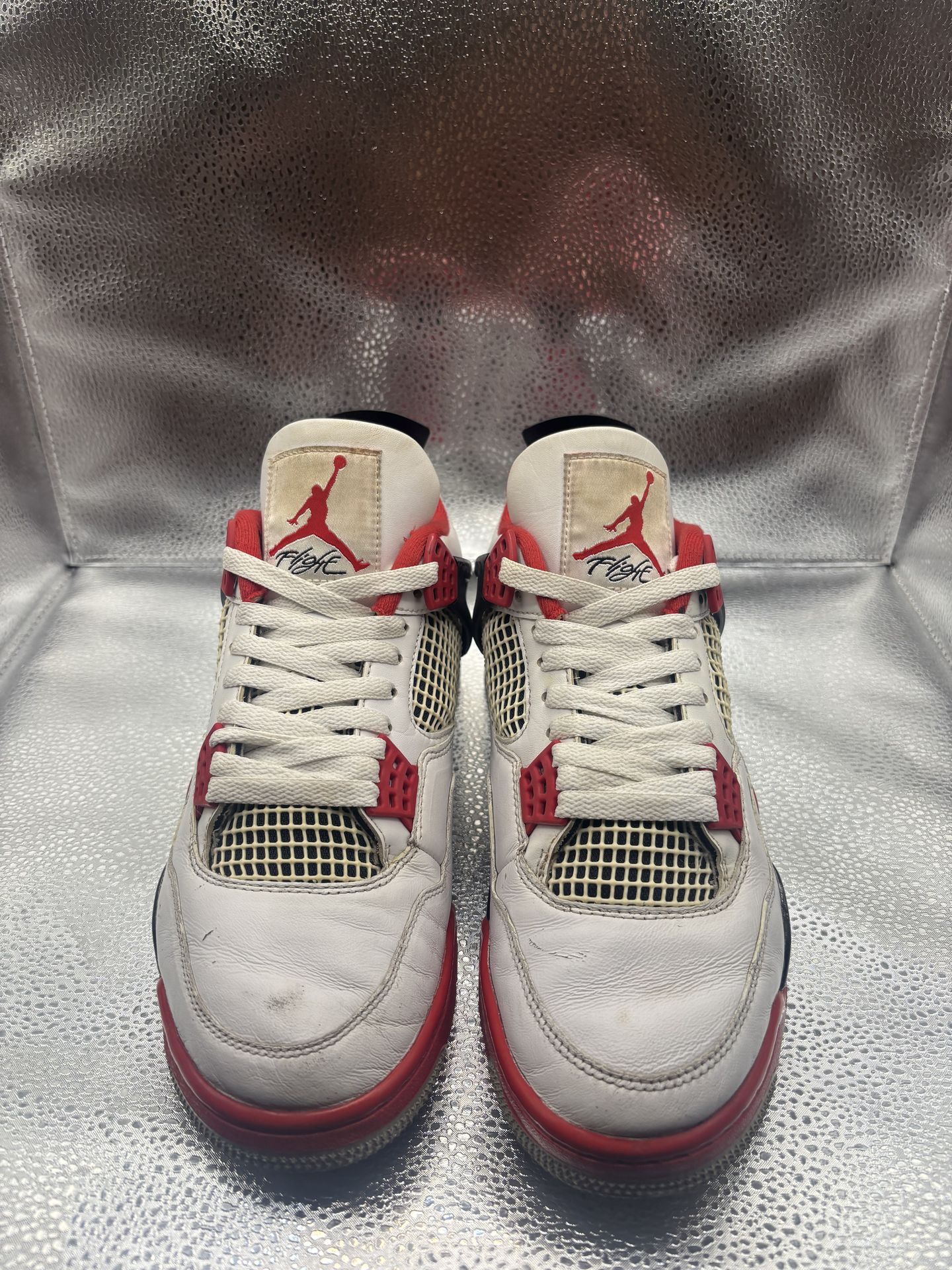 Air Jordan 4 Fire Red 2020 - photo 2