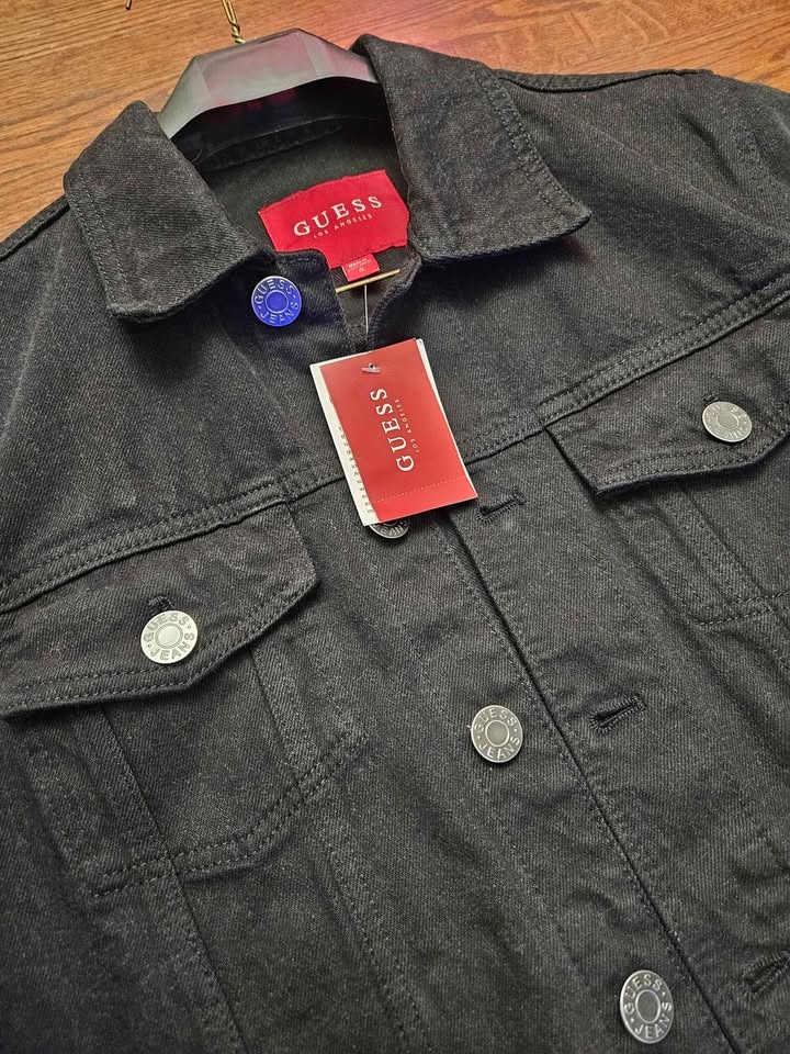 Guess Jean Jacket Size Small - photo 3