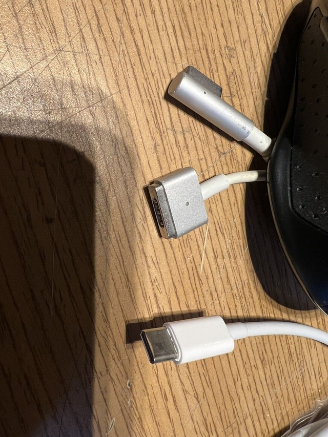 MacBook Power Adapters - MagSafe 1, 2 & USB-C