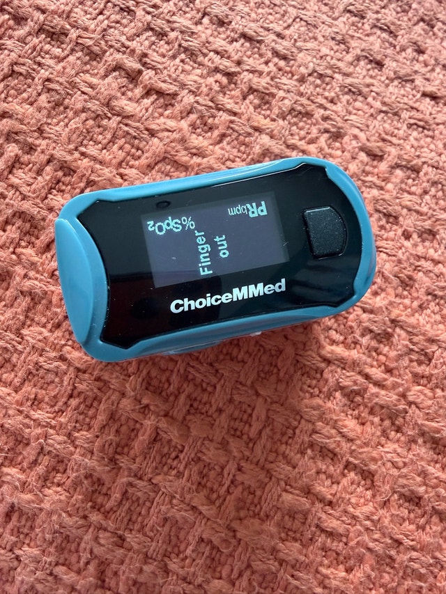 Fingertip Pulse Oximeter - photo 3