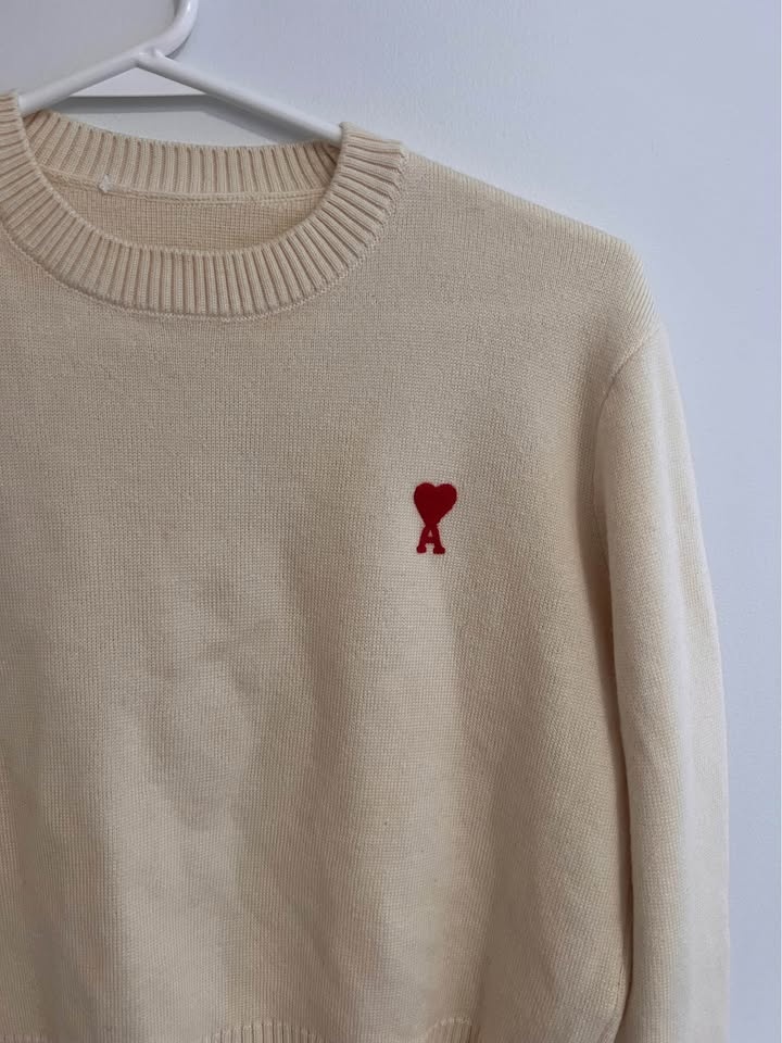 AMI Paris Cream Heart Logo Sweater Womens XS NEED GONE ASAP - photo 2
