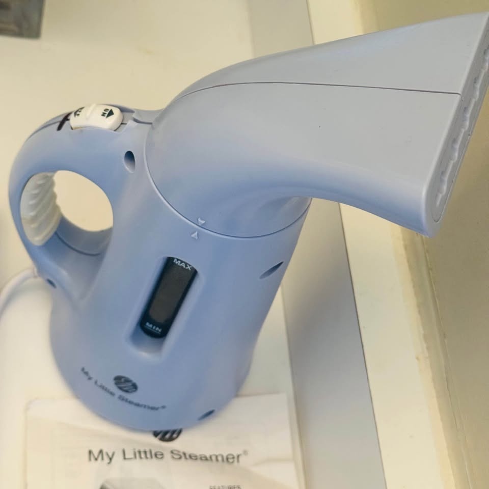 Light Blue Handheld Garment Steamer - photo 3