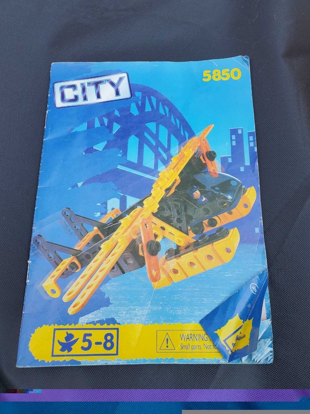 1990's Meccano Junior Set #5850 Seaplane Kit - photo 4
