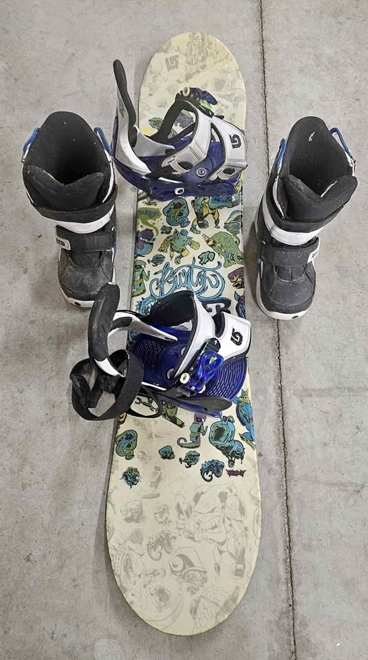 Youth Burton snowboard, bindings and boots.