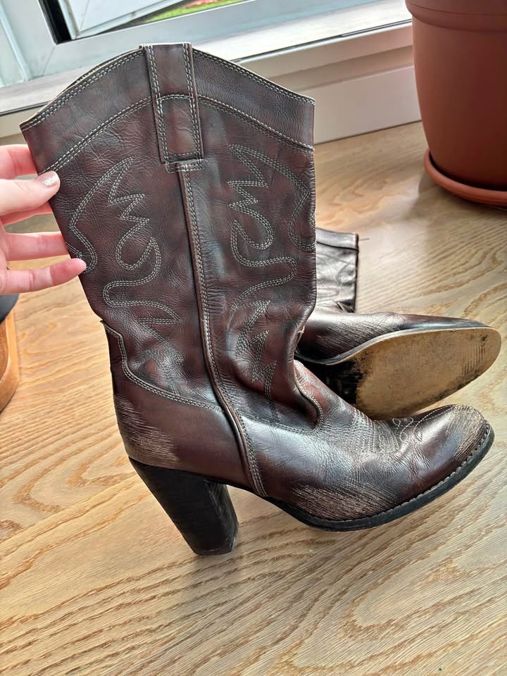 Cowboy boots, size 9