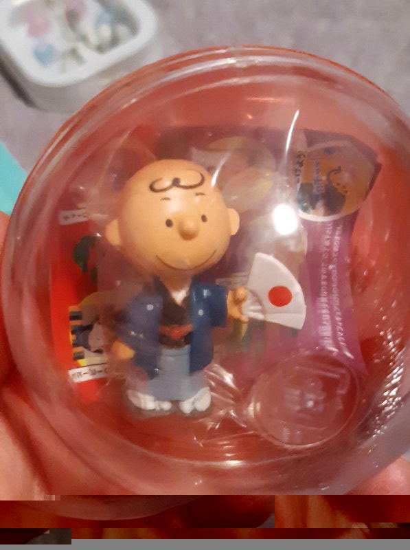 Brand New Peanuts Characters Time Toy Capsules - photo 2